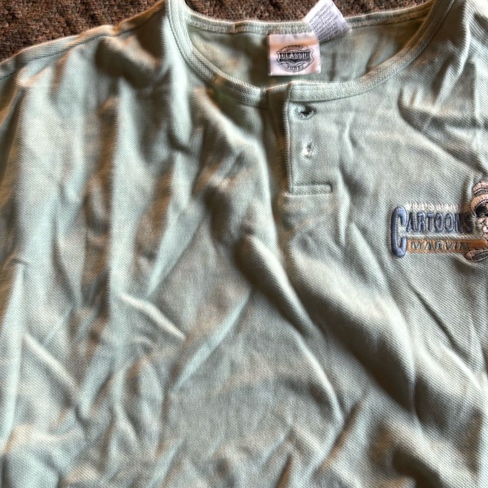 Preowned WarnerBros Marvin Martian light green shirt sleeve polo shirt